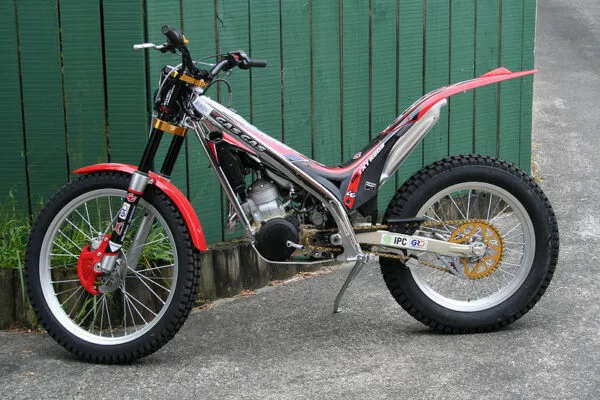 mc250 gasgas trial raga 2006 600x400