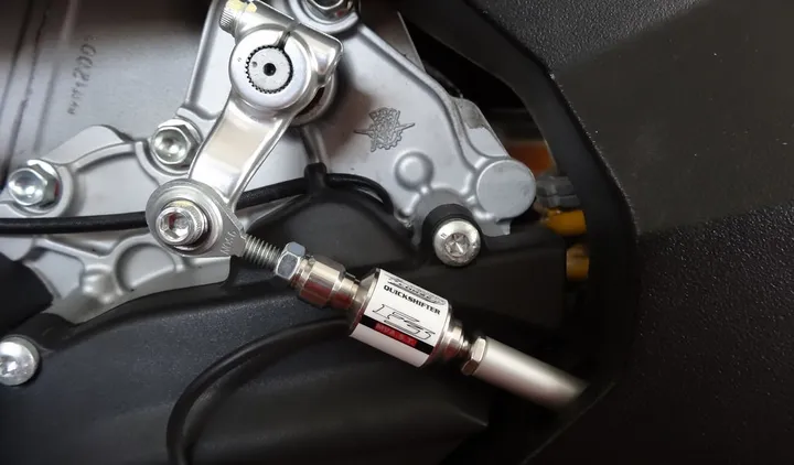 moto quickshift
