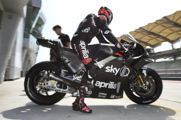 motogp aprilia 2020 2 600x400