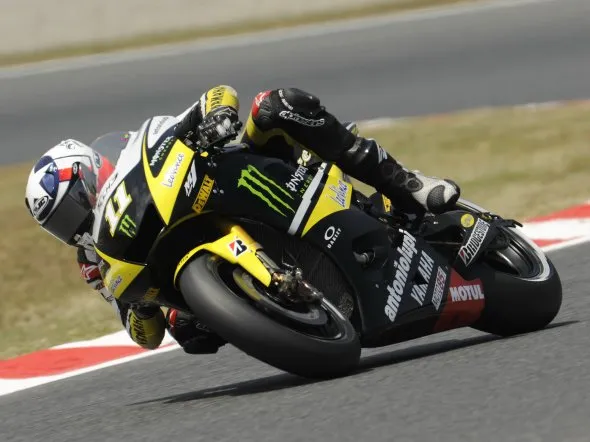 Stefano Nepa all'esordio nel CIV Moto3 con la Mahindra del 3570 Racing Team