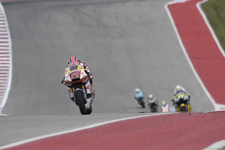 Eugene Laverty subito protagonista