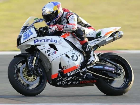 Roberto Tamburini vince tra le Superbike