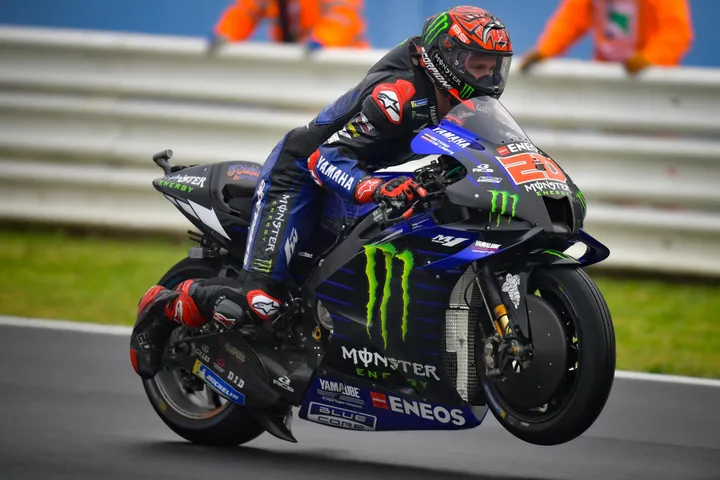 technique yamaha m1 quartararo 9