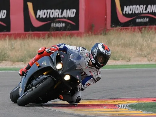 Chaz Davies subito al top