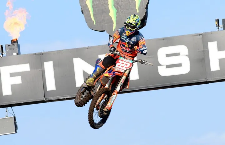 salto Cairoli