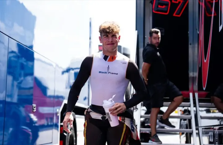 Alberto Surra fuori causa a Donington