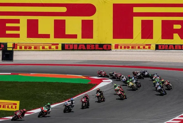 Pirelli WSBK