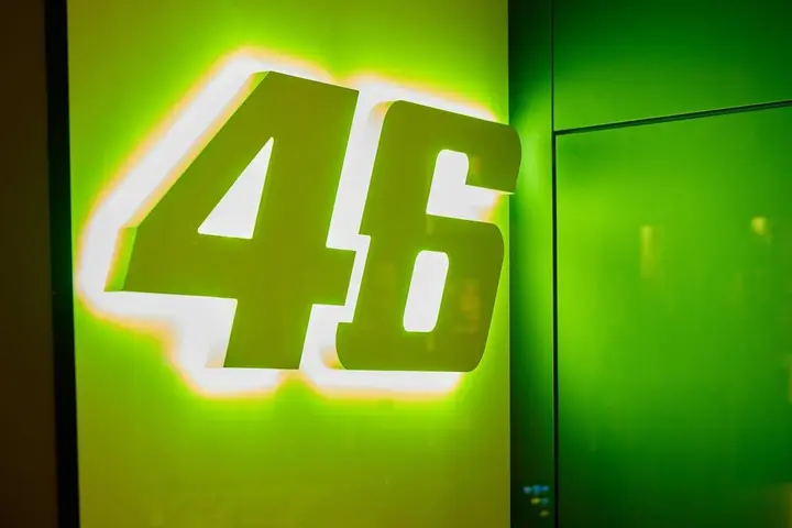 VR46 Racing Appareal