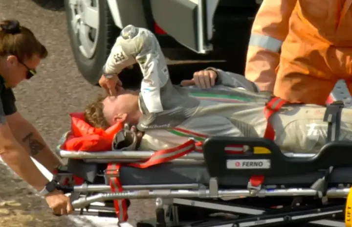 Superbike: Max Cook subito dopo il pauroso incidente
