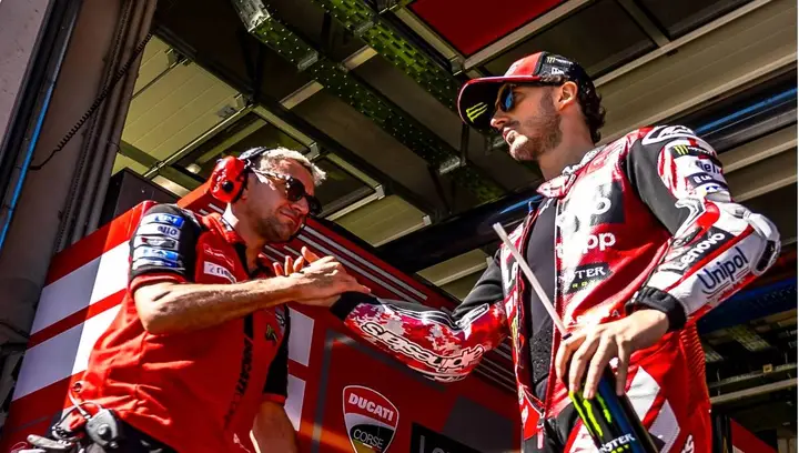Moto: Pecco Bagnaia ha vinto il GP Giappone 2025