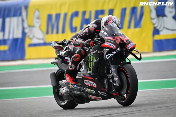 Bezzecchi e l'Aprilia