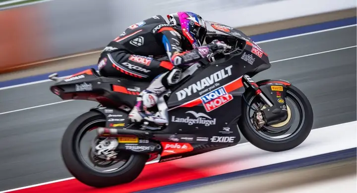 L'australiano Senna Agius, 21 anni, corre in Moto2
