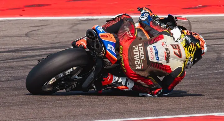 Alberto Surra, 22 anni: corre con la Ducati Motocorsa (Ph. Dani Guazzetti)