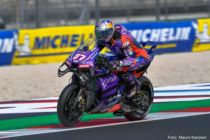 Toprak Razgatlioglu rides the Yamaha M1 MotoGP at Misano Adriatico