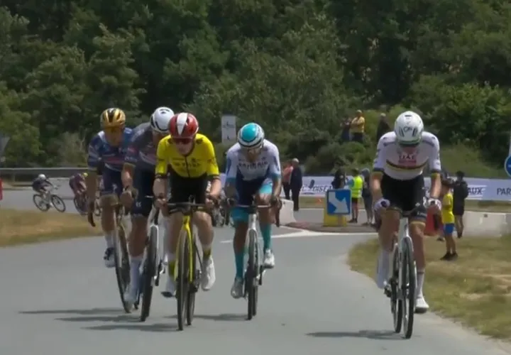 Van der Poel respondeu de imediato ao ataque de Jonas Vingegaard