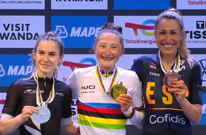 Magdeleine Vallieres (in the middle) on the podium ceremony in Kigali