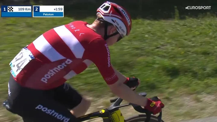 Jonas Vingegaard only barely made it past the halfway point of the race before stepping out
