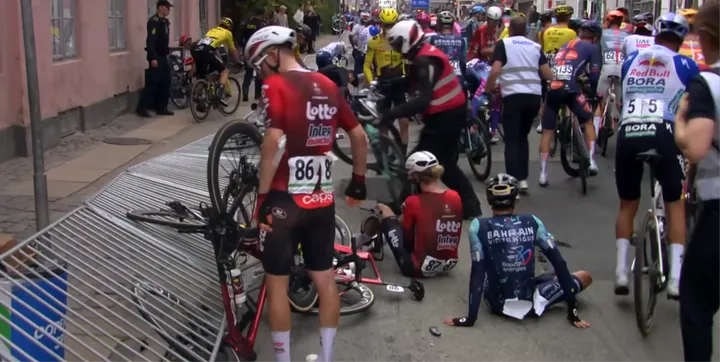 A massive crash around 20 kilometres from the finish had a major impact on the final outcome of the Copenhagen Sprint 2026.
