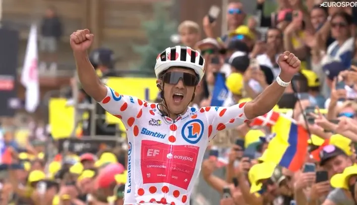 Richard Carapaz wins Stage 20 of the 2026 Tour de France