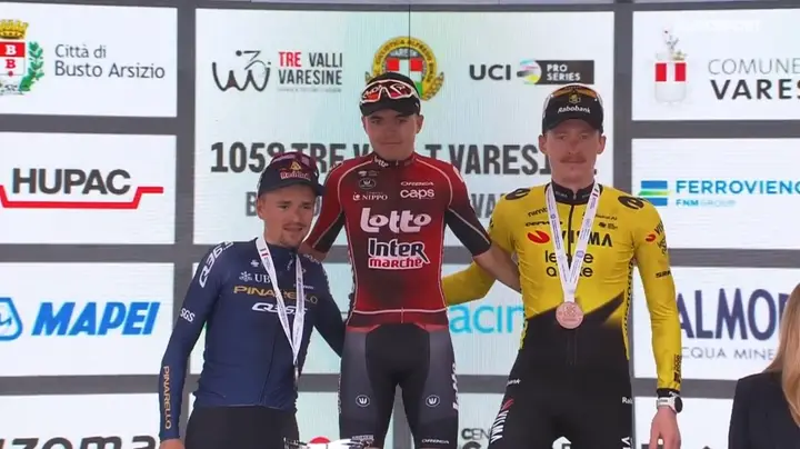 Matteo Jorgenson joined Jarno Widar and Tom Pidcock on the podium of Tre Valli Varesine