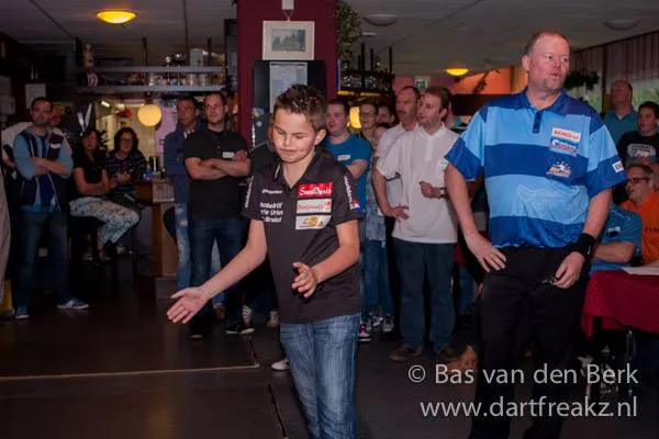 Gian van Veen tegen Barney in Delft 2014
