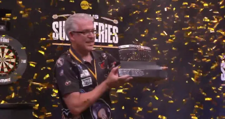 Jeff Smith ist der MODUS Super Series Champion der elften Saison