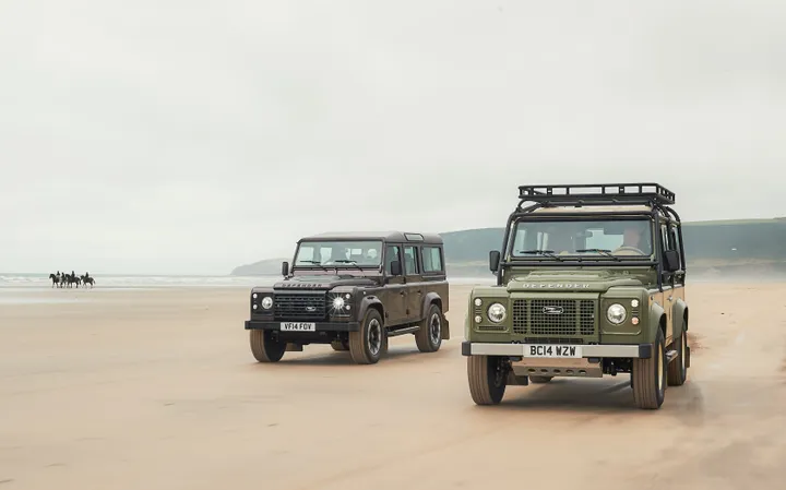 16 land rover classic defender v8 works bespoke