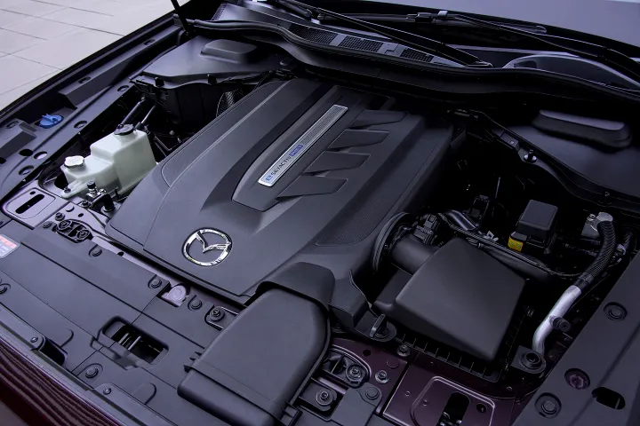 mazda 25 e skyactiv phev 1
