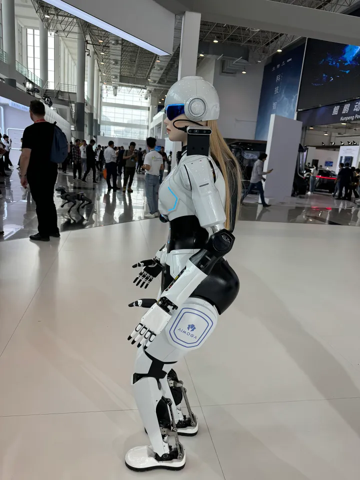 chery robot