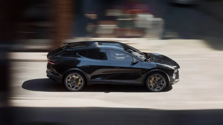 lotus eletre 900 my2026 side