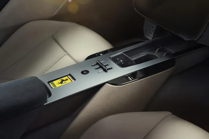 ferrari amalfi 14