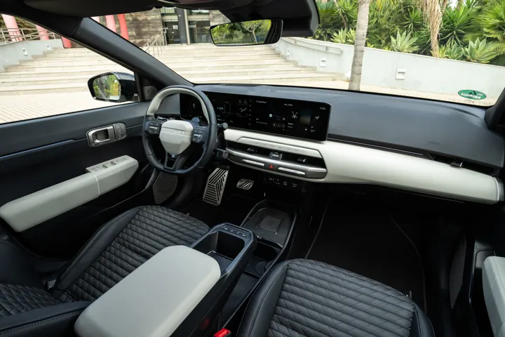 kia ev4 gt line wolf gray interior hires 002