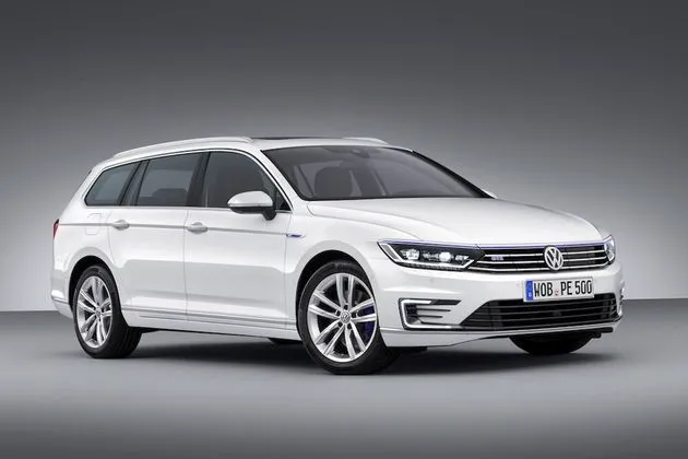 01-Passat-GTE
