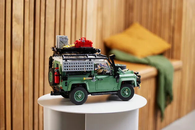 LEGO Defender