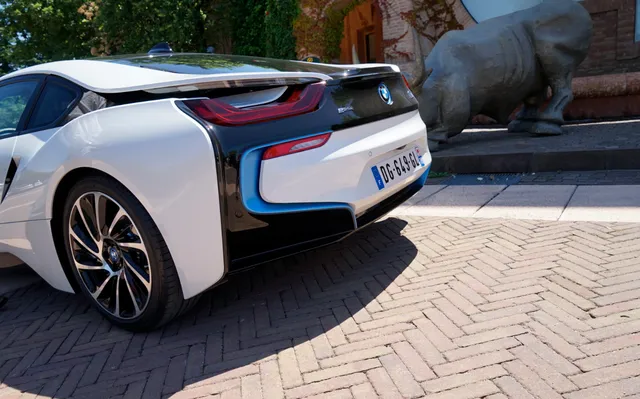 BMW_i8_achterkant