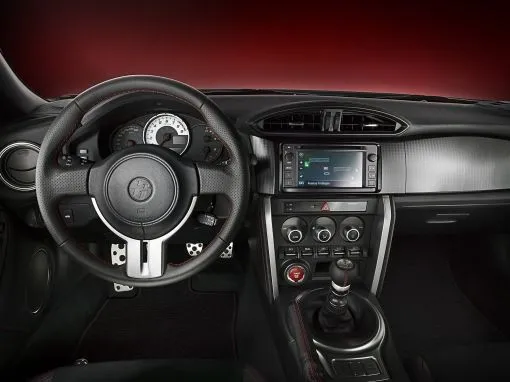 1304-06-gt86-trd.jpg