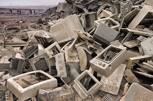 accra vol met computers 1