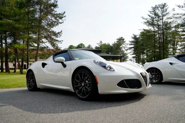 Alfa_4C_spider_white_3