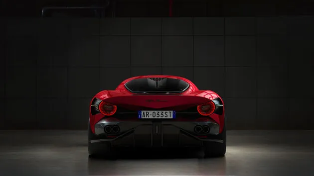 Alfa_Romeo_33_Stradale_5