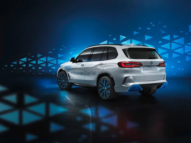 BMW_Hydrogen_Fuel_Cell_04