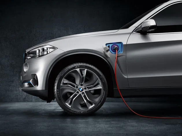 bmw-introduceert-bmw-concept-x5-edrive.jpg
