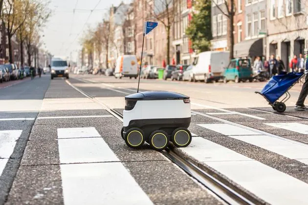 domimos_pizza_bezorgrobot_amsterdam