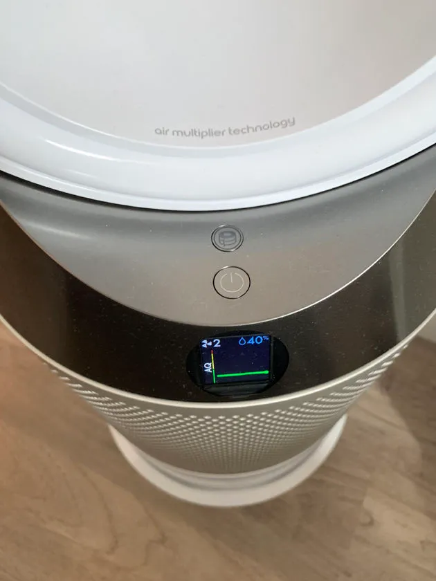 <i>Het kleine maar realtime display op het apparaat zelf.</i>