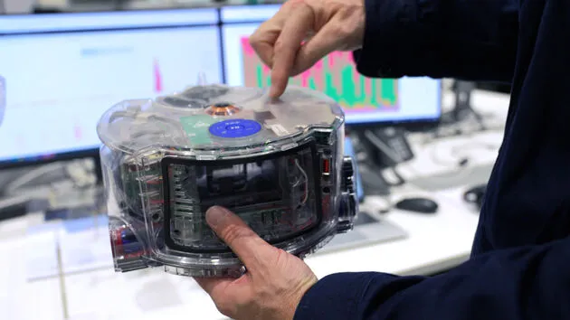 Dyson Software and Connectivity (2)