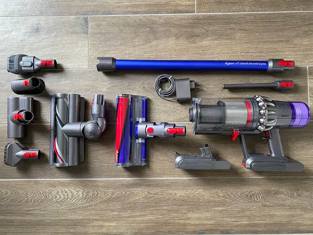 <i>De V11 unpacked.</i>