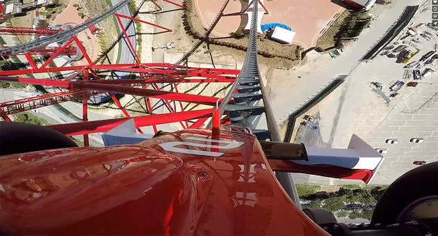ferrari-land-red-force