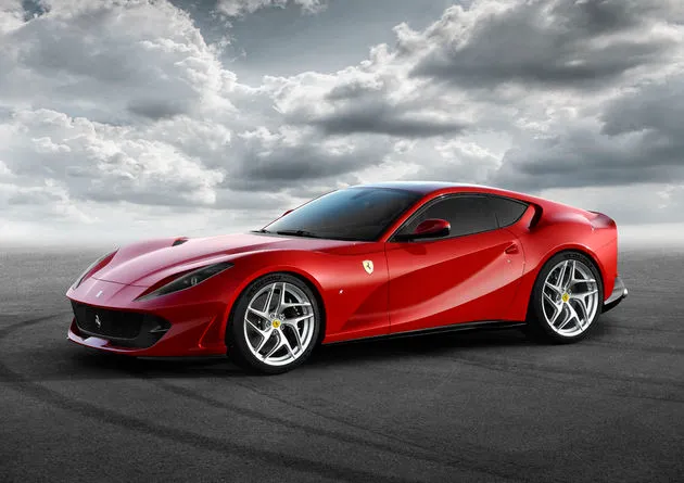 ferrari-v12-superfast