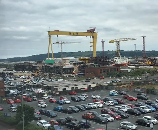Hier zie je hoe groot de Game of Thrones filmstudio`s zijn.