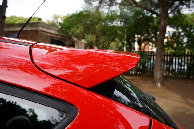 Ford_Focus_ST_red15