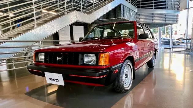 hyundai pony 2